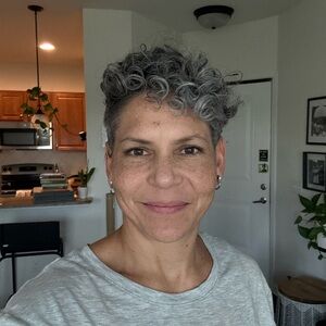 Meet your Posher, Jamie